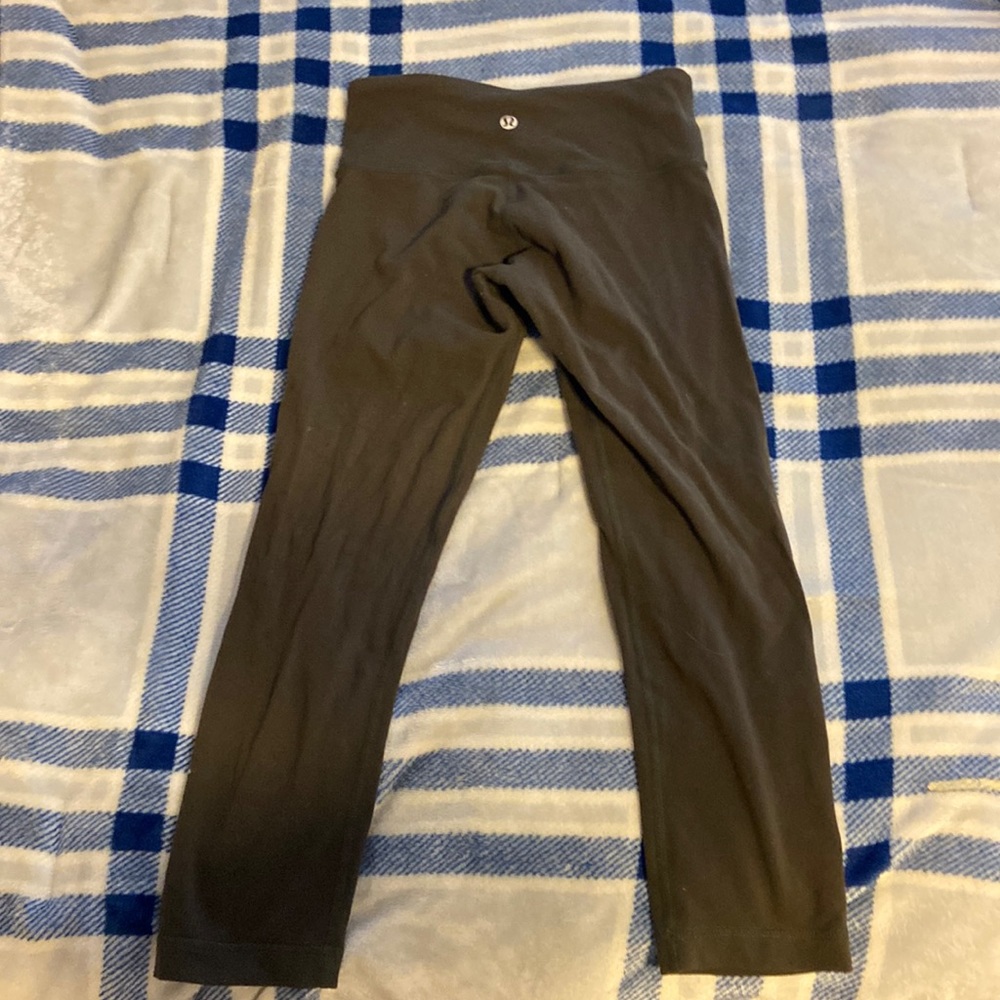 Lulu lemon cropped leggings